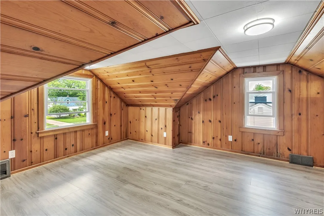 245 N Ellicott Street, Amherst, New York 14221, Amherst, New York 14221, 3 Bedroom Bedrooms, 7 Room Rooms,2 BathroomBathrooms,Residential,For Sale,245 N Ellicott Street, Amherst, New York 14221,0,B1717944
