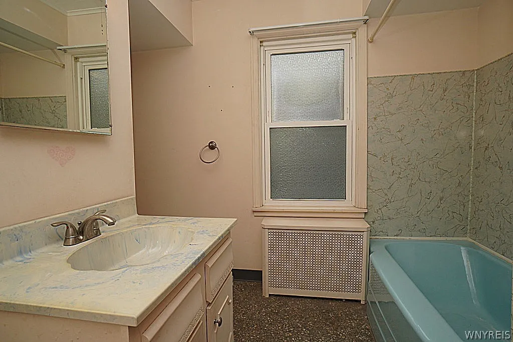 610 Linden Avenue, Buffalo, New York 14216, Buffalo, New York 14216, 3 Bedroom Bedrooms, 7 Room Rooms,1 BathroomBathrooms,Residential,For Sale,610 Linden Avenue, Buffalo, New York 14216,0,B1718529