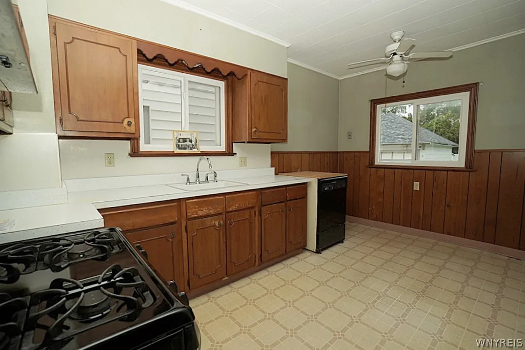 610 Linden Avenue, Buffalo, New York 14216, Buffalo, New York 14216, 3 Bedroom Bedrooms, 7 Room Rooms,1 BathroomBathrooms,Residential,For Sale,610 Linden Avenue, Buffalo, New York 14216,0,B1718529