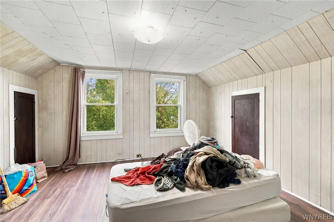 315 Winspear Avenue, Buffalo, New York 14215, Buffalo, New York 14215, 6 Bedroom Bedrooms, 10 Room Rooms,2 BathroomBathrooms,Residential,For Sale,315 Winspear Avenue, Buffalo, New York 14215,0,B1717486