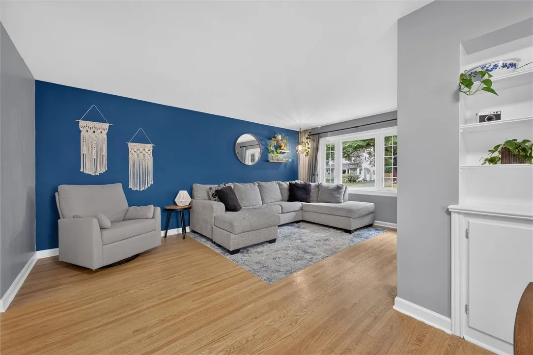 200 Winstead Road, Rochester, New York 14609, Rochester, New York 14609, 3 Bedroom Bedrooms, 5 Room Rooms,1 BathroomBathrooms,Residential,For Sale,200 Winstead Road, Rochester, New York 14609,0,R1718566