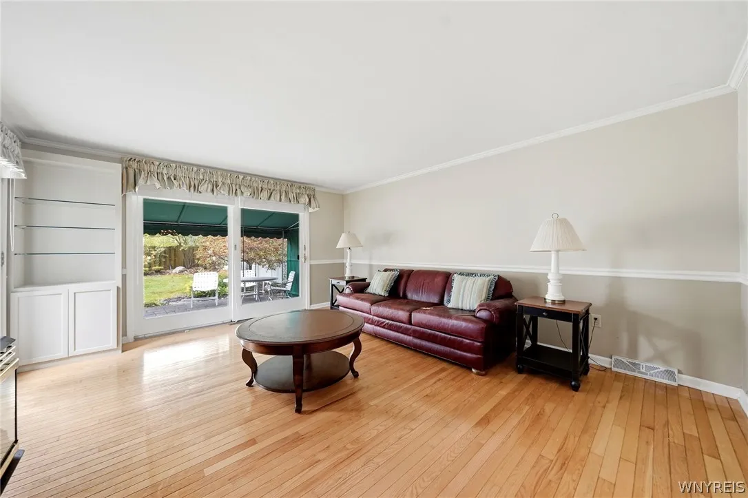 64 Grosvenor Road, Tonawanda, New York 14223, Tonawanda, New York 14223, 4 Bedroom Bedrooms, 10 Room Rooms,1 BathroomBathrooms,Residential,For Sale,64 Grosvenor Road, Tonawanda, New York 14223,0,B1718583