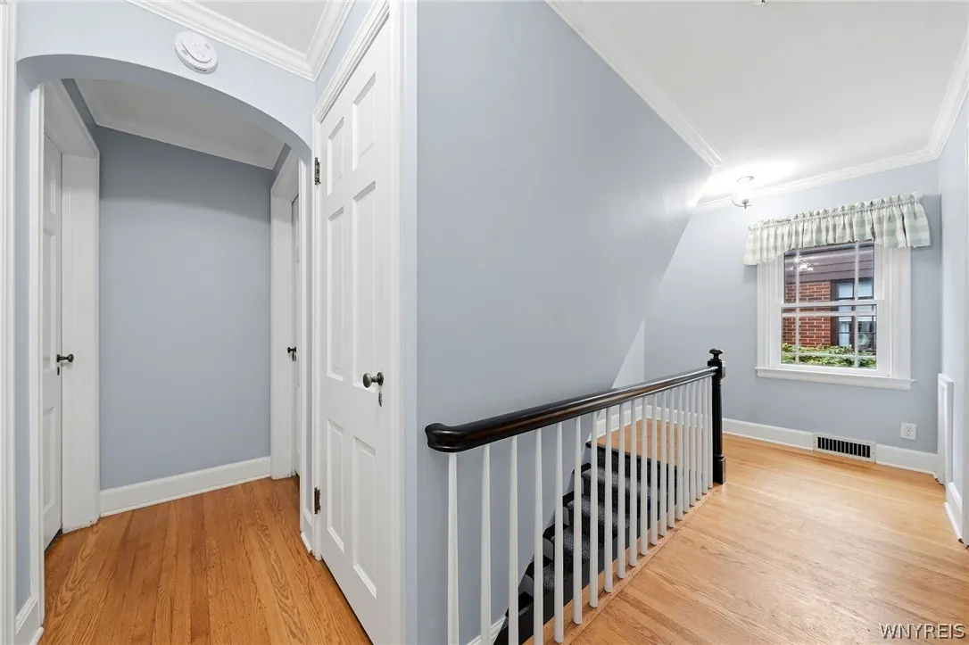 64 Grosvenor Road, Tonawanda, New York 14223, Tonawanda, New York 14223, 4 Bedroom Bedrooms, 10 Room Rooms,1 BathroomBathrooms,Residential,For Sale,64 Grosvenor Road, Tonawanda, New York 14223,0,B1718583