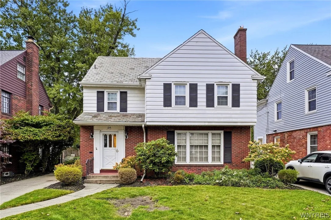 64 Grosvenor Road, Tonawanda, New York 14223, Tonawanda, New York 14223, 4 Bedroom Bedrooms, 10 Room Rooms,1 BathroomBathrooms,Residential,For Sale,64 Grosvenor Road, Tonawanda, New York 14223,0,B1718583