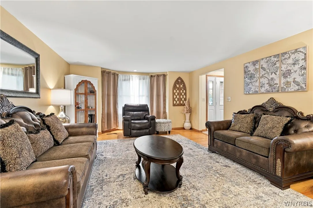8877 Greiner Road, Clarence, New York 14031, Clarence, New York 14031, 4 Bedroom Bedrooms, 8 Room Rooms,3 BathroomBathrooms,Residential,For Sale,8877 Greiner Road, Clarence, New York 14031,0,B1718673