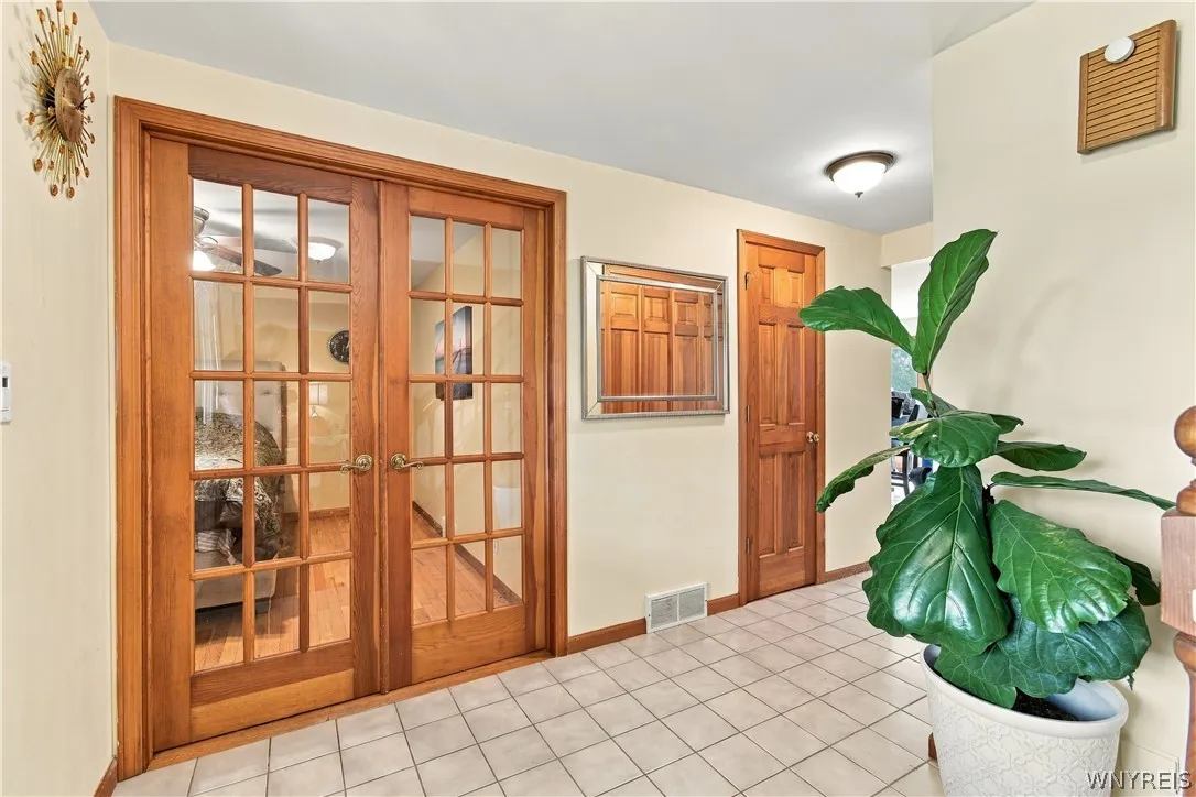 8877 Greiner Road, Clarence, New York 14031, Clarence, New York 14031, 4 Bedroom Bedrooms, 8 Room Rooms,3 BathroomBathrooms,Residential,For Sale,8877 Greiner Road, Clarence, New York 14031,0,B1718673
