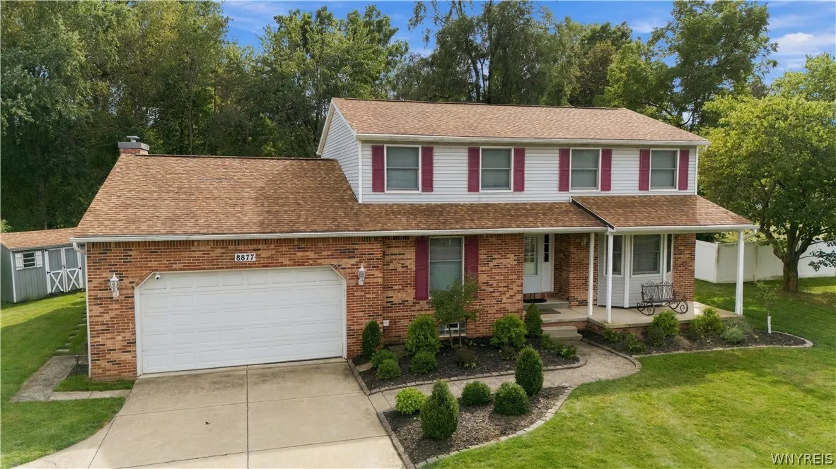 8877 Greiner Road, Clarence, New York 14031, Clarence, New York 14031, 4 Bedroom Bedrooms, 8 Room Rooms,3 BathroomBathrooms,Residential,For Sale,8877 Greiner Road, Clarence, New York 14031,0,B1718673