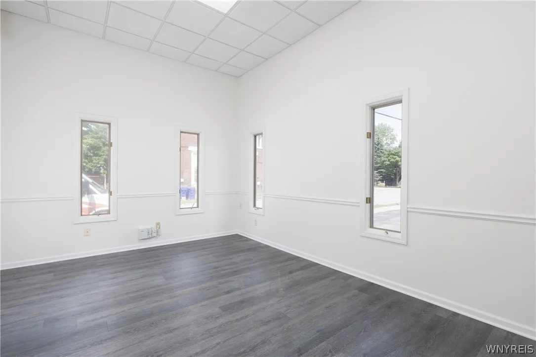 116 Lake Avenue, Hamburg, New York 14219, Hamburg, New York 14219, ,Commercial Lease,For Rent,116 Lake Avenue, Hamburg, New York 14219,0,B1716320
