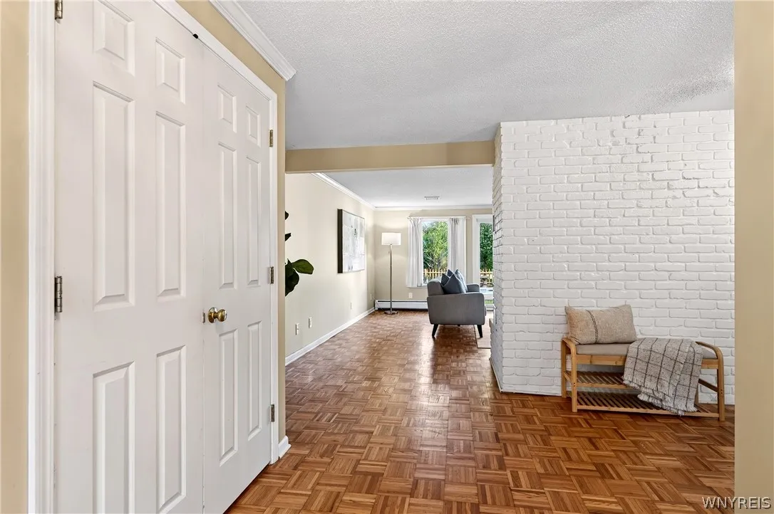 58 Fox Chapel Drive, Orchard Park, New York 14127, Orchard Park, New York 14127, 3 Bedroom Bedrooms, 10 Room Rooms,2 BathroomBathrooms,Residential,For Sale,58 Fox Chapel Drive, Orchard Park, New York 14127,0,B1718573