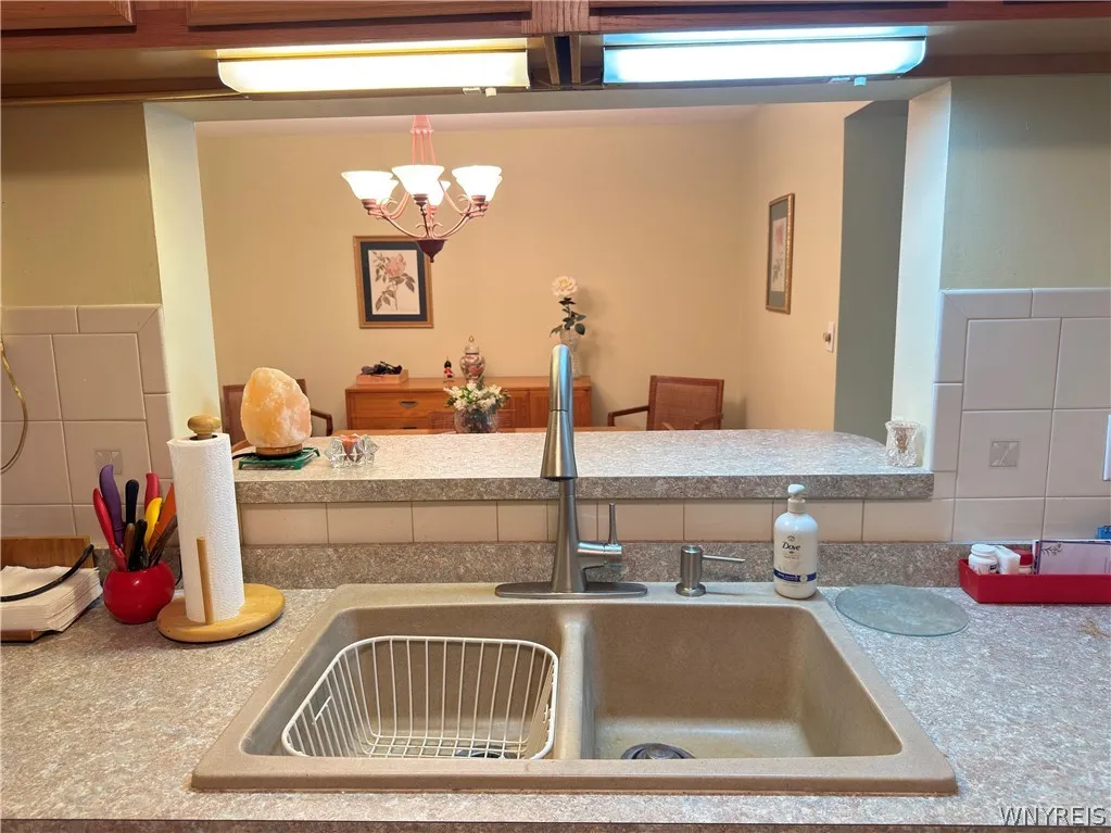 960 Hopkins Road C, Amherst, New York 14221, Amherst, New York 14221, 2 Bedroom Bedrooms, 5 Room Rooms,2 BathroomBathrooms,Residential,For Sale,960 Hopkins Road C, Amherst, New York 14221,0,B1718542