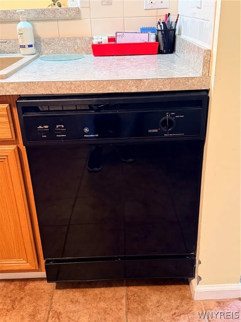 960 Hopkins Road C, Amherst, New York 14221, Amherst, New York 14221, 2 Bedroom Bedrooms, 5 Room Rooms,2 BathroomBathrooms,Residential,For Sale,960 Hopkins Road C, Amherst, New York 14221,0,B1718542