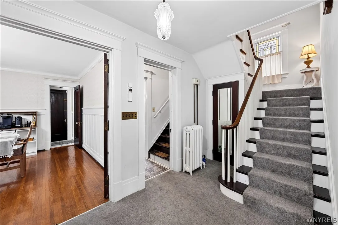 40 Jewett Parkway, Buffalo, New York 14214, Buffalo, New York 14214, 3 Bedroom Bedrooms, 12 Room Rooms,2 BathroomBathrooms,Residential,For Sale,40 Jewett Parkway, Buffalo, New York 14214,0,B1718380