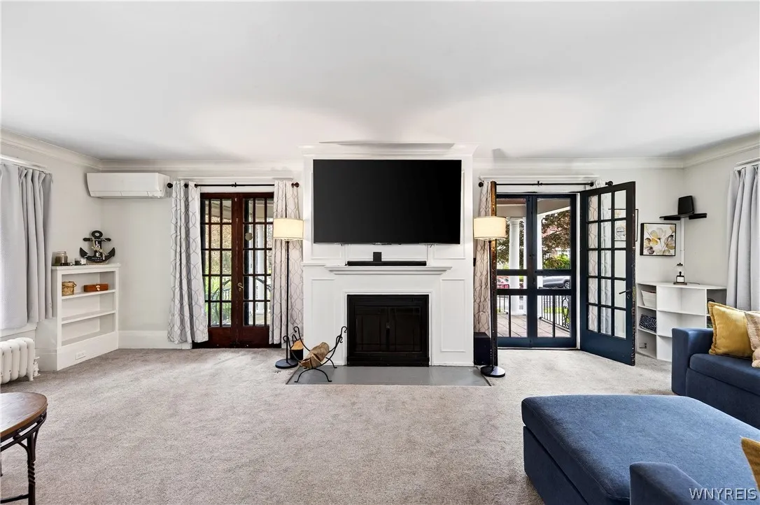 40 Jewett Parkway, Buffalo, New York 14214, Buffalo, New York 14214, 3 Bedroom Bedrooms, 12 Room Rooms,2 BathroomBathrooms,Residential,For Sale,40 Jewett Parkway, Buffalo, New York 14214,0,B1718380