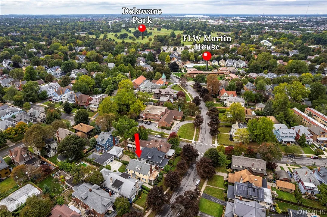 40 Jewett Parkway, Buffalo, New York 14214, Buffalo, New York 14214, 3 Bedroom Bedrooms, 12 Room Rooms,2 BathroomBathrooms,Residential,For Sale,40 Jewett Parkway, Buffalo, New York 14214,0,B1718380