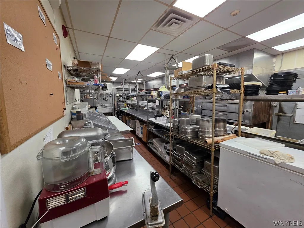 9415 Main Street, Clarence, New York 14031, Clarence, New York 14031, ,Commercial Lease,For Rent,9415 Main Street, Clarence, New York 14031,0,B1718748