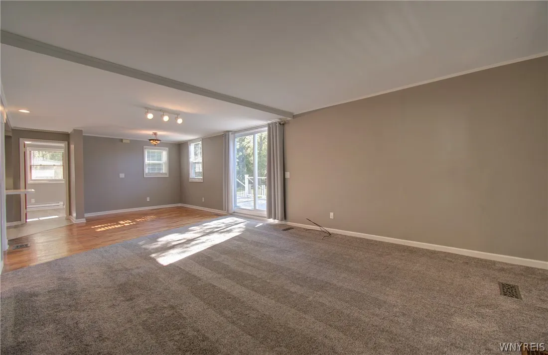 7501 Seneca Street, Elma, New York 14052, Elma, New York 14052, 10 Room Rooms,Commercial Sale,For Sale,7501 Seneca Street, Elma, New York 14052,0,B1719068