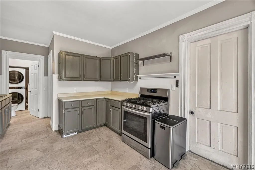 274 Hoyt Street, Buffalo, New York 14213, Buffalo, New York 14213, 3 Bedroom Bedrooms, 6 Room Rooms,1 BathroomBathrooms,Residential,For Sale,274 Hoyt Street, Buffalo, New York 14213,0,B1718048