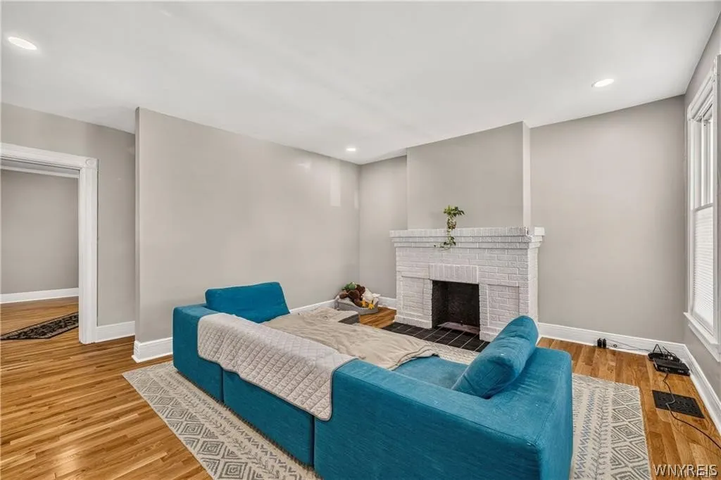 274 Hoyt Street, Buffalo, New York 14213, Buffalo, New York 14213, 3 Bedroom Bedrooms, 6 Room Rooms,1 BathroomBathrooms,Residential,For Sale,274 Hoyt Street, Buffalo, New York 14213,0,B1718048