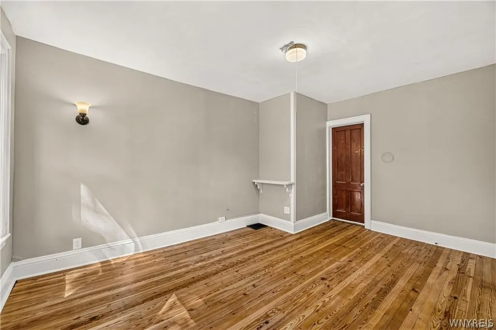 274 Hoyt Street, Buffalo, New York 14213, Buffalo, New York 14213, 3 Bedroom Bedrooms, 6 Room Rooms,1 BathroomBathrooms,Residential,For Sale,274 Hoyt Street, Buffalo, New York 14213,0,B1718048