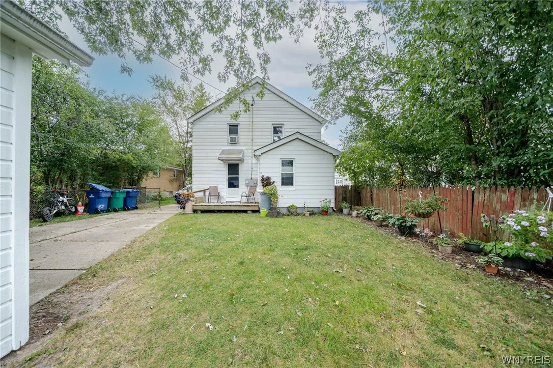 256 Englewood Avenue, Buffalo, New York 14214, Buffalo, New York 14214, 4 Bedroom Bedrooms, ,2 BathroomBathrooms,Residential,For Sale,256 Englewood Avenue, Buffalo, New York 14214,0,B1718970