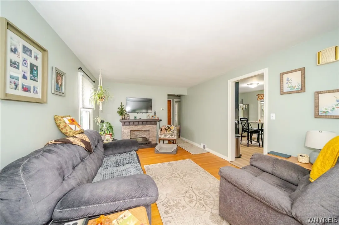 256 Englewood Avenue, Buffalo, New York 14214, Buffalo, New York 14214, 4 Bedroom Bedrooms, ,2 BathroomBathrooms,Residential,For Sale,256 Englewood Avenue, Buffalo, New York 14214,0,B1718970