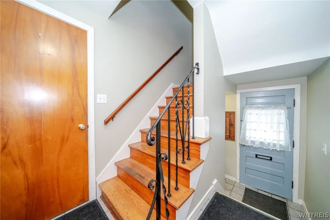 256 Englewood Avenue, Buffalo, New York 14214, Buffalo, New York 14214, 4 Bedroom Bedrooms, ,2 BathroomBathrooms,Residential,For Sale,256 Englewood Avenue, Buffalo, New York 14214,0,B1718970