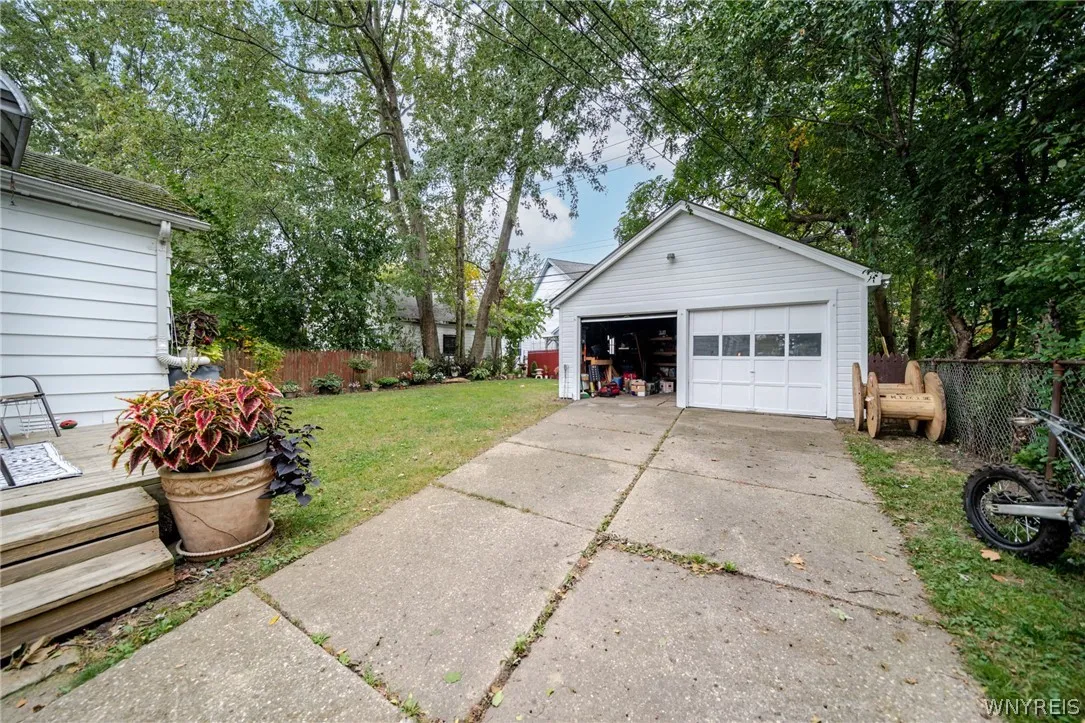 256 Englewood Avenue, Buffalo, New York 14214, Buffalo, New York 14214, 4 Bedroom Bedrooms, ,2 BathroomBathrooms,Residential,For Sale,256 Englewood Avenue, Buffalo, New York 14214,0,B1718970
