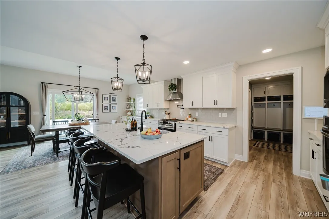 62 Windham Court, Grand Island, New York 14072, Grand Island, New York 14072, 4 Bedroom Bedrooms, 15 Room Rooms,2 BathroomBathrooms,Residential,For Sale,62 Windham Court, Grand Island, New York 14072,0,B1718437
