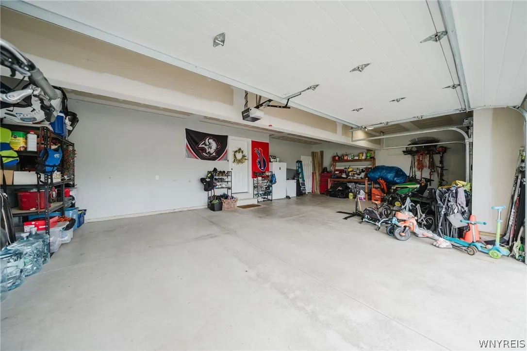62 Windham Court, Grand Island, New York 14072, Grand Island, New York 14072, 4 Bedroom Bedrooms, 15 Room Rooms,2 BathroomBathrooms,Residential,For Sale,62 Windham Court, Grand Island, New York 14072,0,B1718437