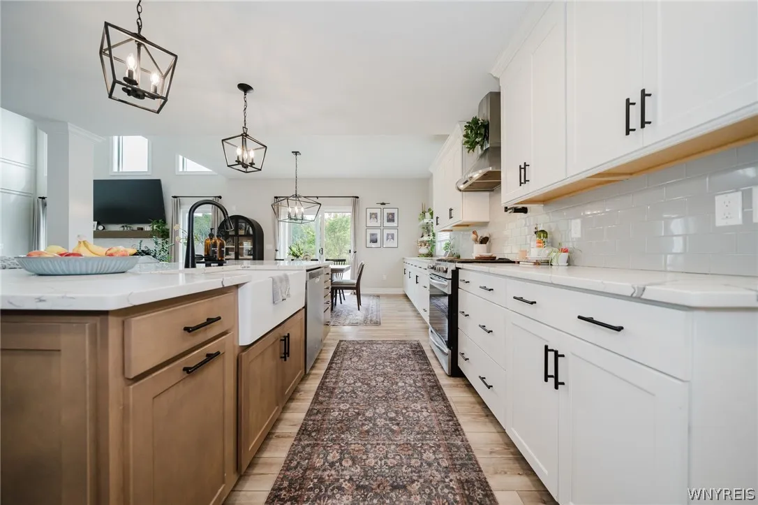 62 Windham Court, Grand Island, New York 14072, Grand Island, New York 14072, 4 Bedroom Bedrooms, 15 Room Rooms,2 BathroomBathrooms,Residential,For Sale,62 Windham Court, Grand Island, New York 14072,0,B1718437