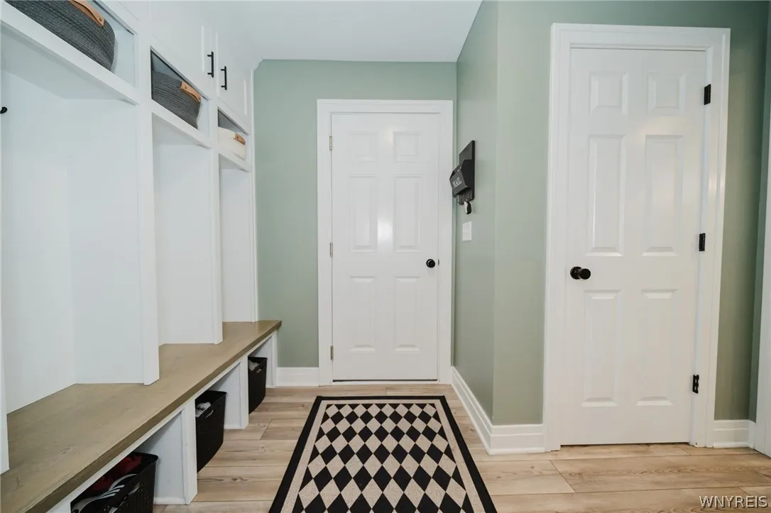 62 Windham Court, Grand Island, New York 14072, Grand Island, New York 14072, 4 Bedroom Bedrooms, 15 Room Rooms,2 BathroomBathrooms,Residential,For Sale,62 Windham Court, Grand Island, New York 14072,0,B1718437