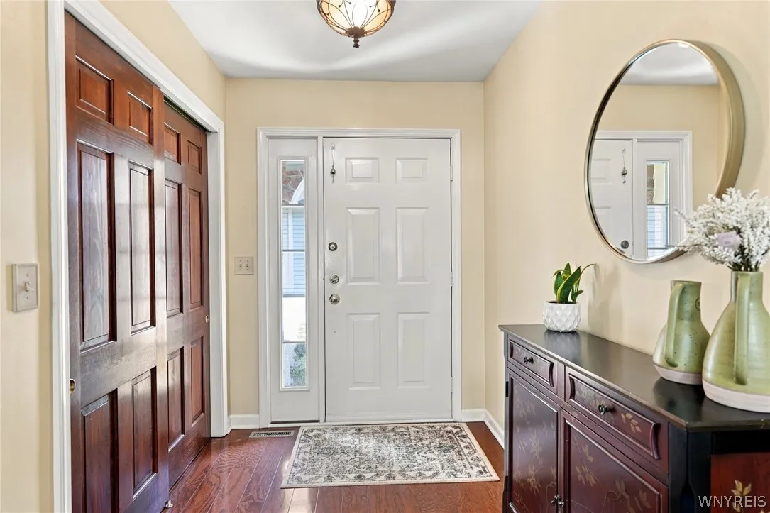 26 Pinegrove Court, Hamburg, New York 14075, Hamburg, New York 14075, 2 Bedroom Bedrooms, 7 Room Rooms,1 BathroomBathrooms,Residential,For Sale,26 Pinegrove Court, Hamburg, New York 14075,0,B1719138