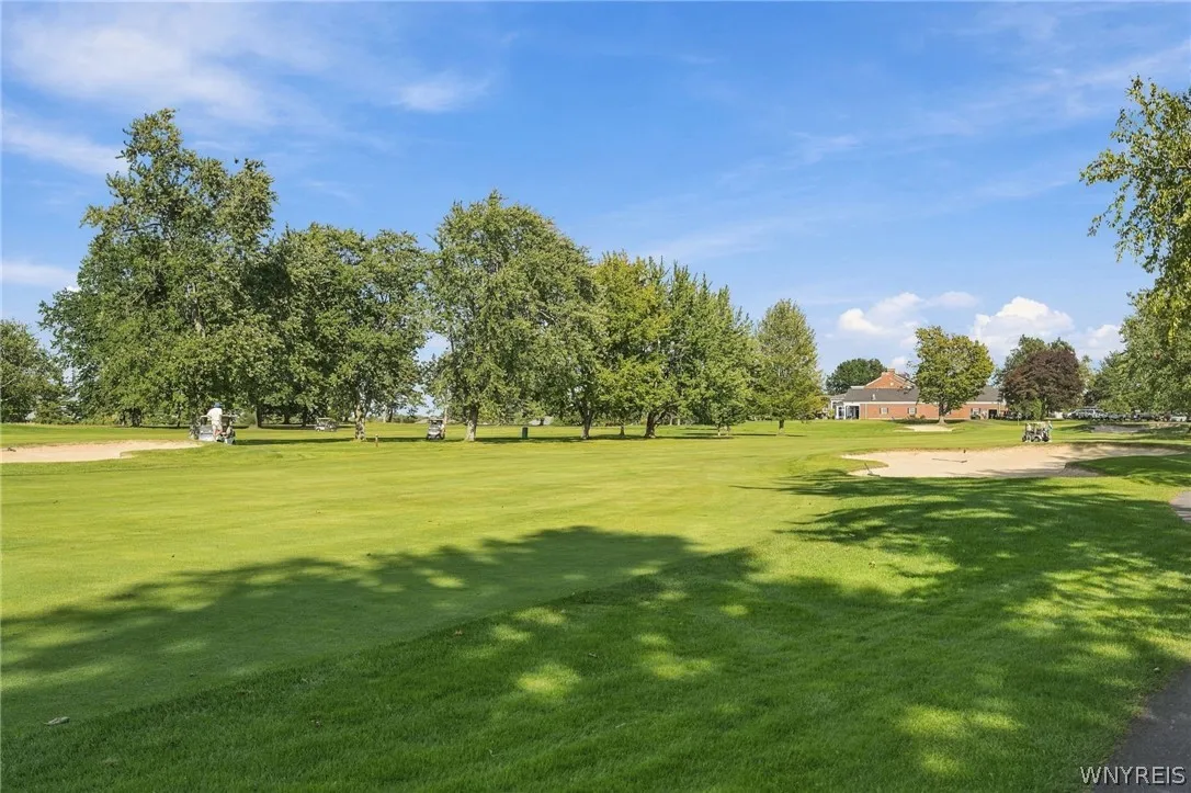 26 Pinegrove Court, Hamburg, New York 14075, Hamburg, New York 14075, 2 Bedroom Bedrooms, 7 Room Rooms,1 BathroomBathrooms,Residential,For Sale,26 Pinegrove Court, Hamburg, New York 14075,0,B1719138