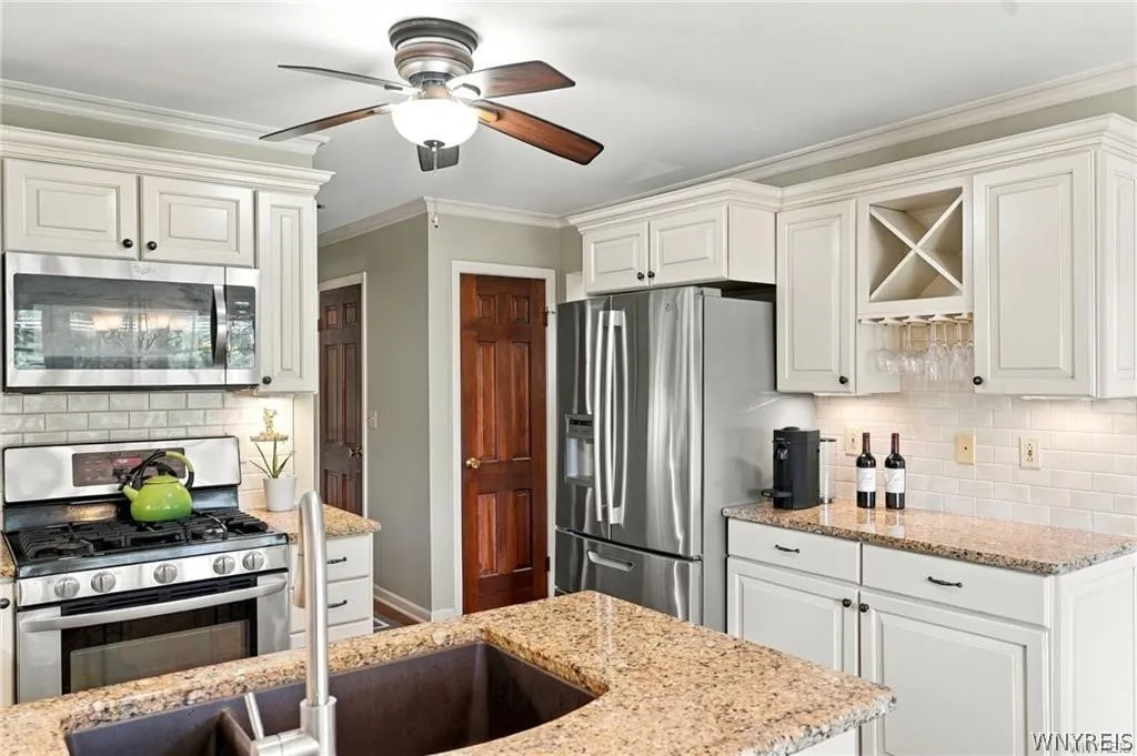 26 Pinegrove Court, Hamburg, New York 14075, Hamburg, New York 14075, 2 Bedroom Bedrooms, 7 Room Rooms,1 BathroomBathrooms,Residential,For Sale,26 Pinegrove Court, Hamburg, New York 14075,0,B1719166