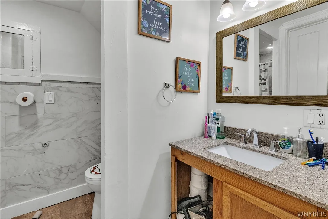 116 Herkimer Street, Buffalo, New York 14213, Buffalo, New York 14213, 6 Bedroom Bedrooms, ,4 BathroomBathrooms,Residential,For Sale,116 Herkimer Street, Buffalo, New York 14213,0,B1717334