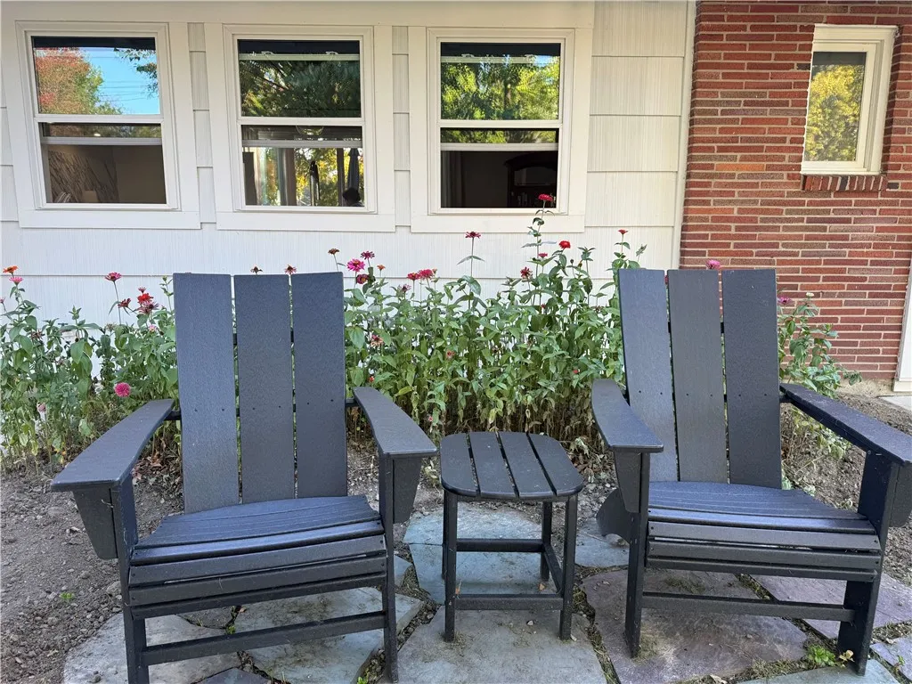 1579 Lakeview Road, Hamburg, New York 14085, Hamburg, New York 14085, 2 Bedroom Bedrooms, 6 Room Rooms,1 BathroomBathrooms,Residential,For Sale,1579 Lakeview Road, Hamburg, New York 14085,0,R1719184
