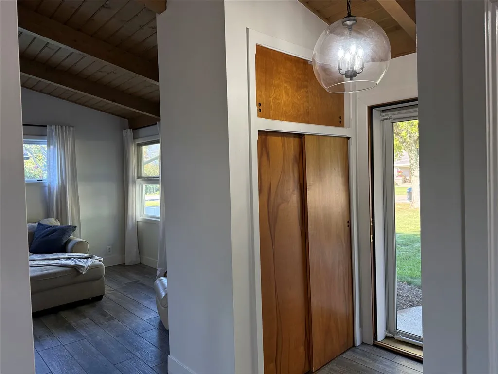 1579 Lakeview Road, Hamburg, New York 14085, Hamburg, New York 14085, 2 Bedroom Bedrooms, 6 Room Rooms,1 BathroomBathrooms,Residential,For Sale,1579 Lakeview Road, Hamburg, New York 14085,0,R1719184