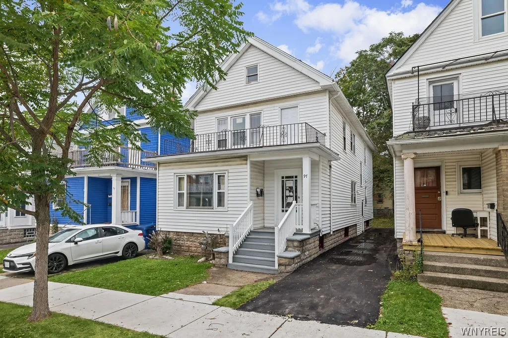 97 Merrimac Street, Buffalo, New York 14214, Buffalo, New York 14214, 9 Bedroom Bedrooms, ,3 BathroomBathrooms,Residential,For Sale,97 Merrimac Street, Buffalo, New York 14214,0,B1718331