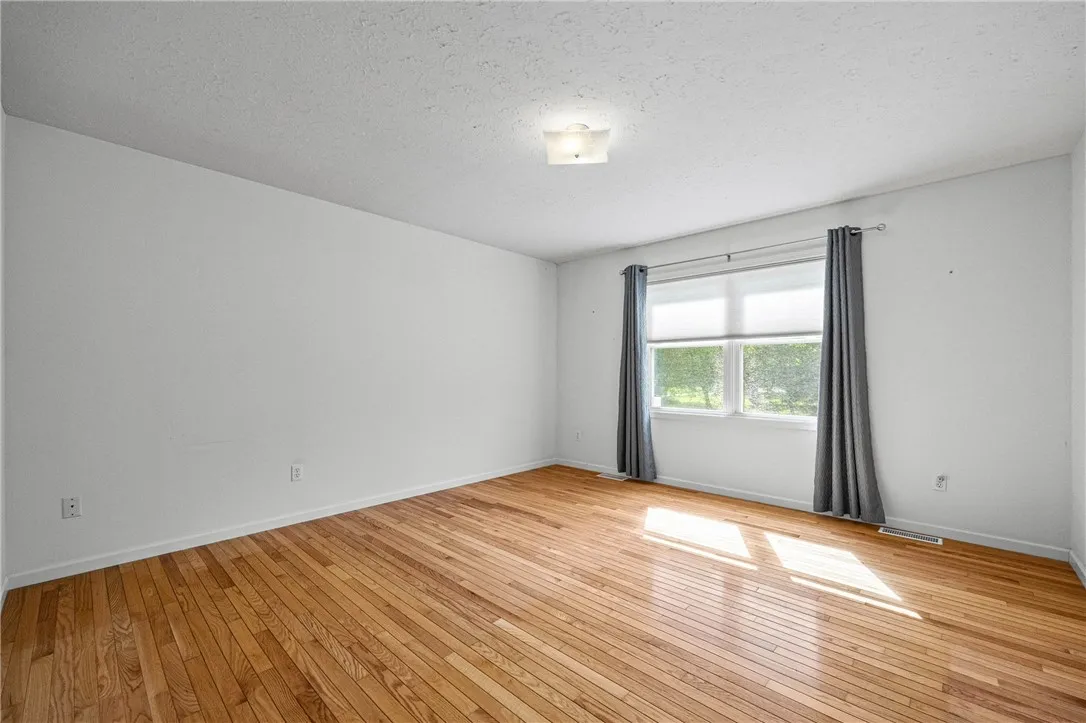 25 Acorn Valley Trl, Ogden, New York 14624, Ogden, New York 14624, 3 Bedroom Bedrooms, 6 Room Rooms,2 BathroomBathrooms,Residential,For Sale,25 Acorn Valley Trl, Ogden, New York 14624,0,R1718419