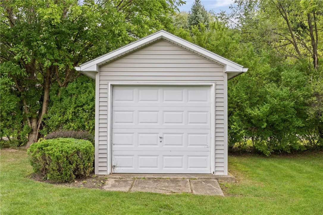 25 Acorn Valley Trl, Ogden, New York 14624, Ogden, New York 14624, 3 Bedroom Bedrooms, 6 Room Rooms,2 BathroomBathrooms,Residential,For Sale,25 Acorn Valley Trl, Ogden, New York 14624,0,R1718419