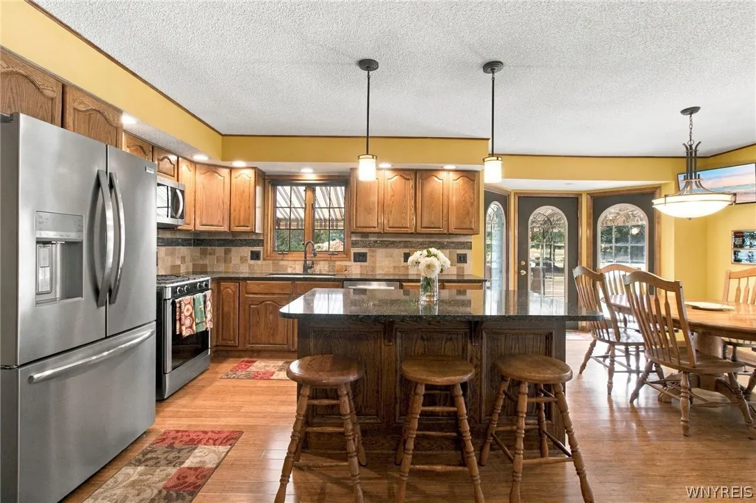 5470 Country Club Lane, Hamburg, New York 14075, Hamburg, New York 14075, 4 Bedroom Bedrooms, 10 Room Rooms,3 BathroomBathrooms,Residential,For Sale,5470 Country Club Lane, Hamburg, New York 14075,0,B1718958