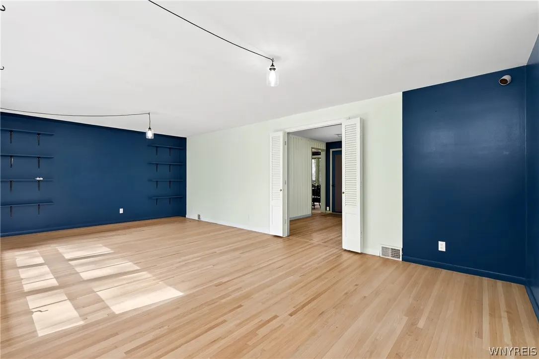3 Hazel Court, Orchard Park, New York 14224, Orchard Park, New York 14224, 3 Bedroom Bedrooms, 6 Room Rooms,1 BathroomBathrooms,Residential,For Sale,3 Hazel Court, Orchard Park, New York 14224,0,B1718980