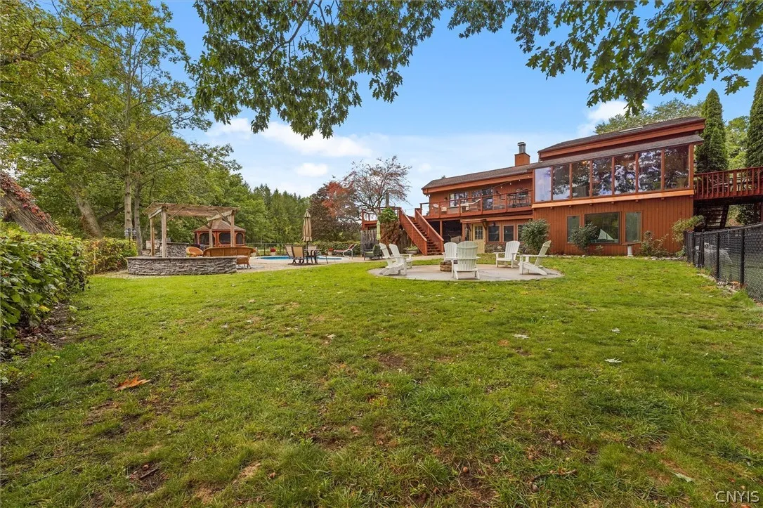 7660 Plainville Road, Lysander, New York 13112, Lysander, New York 13112, 4 Bedroom Bedrooms, 10 Room Rooms,2 BathroomBathrooms,Residential,For Sale,7660 Plainville Road, Lysander, New York 13112,0,S1718152