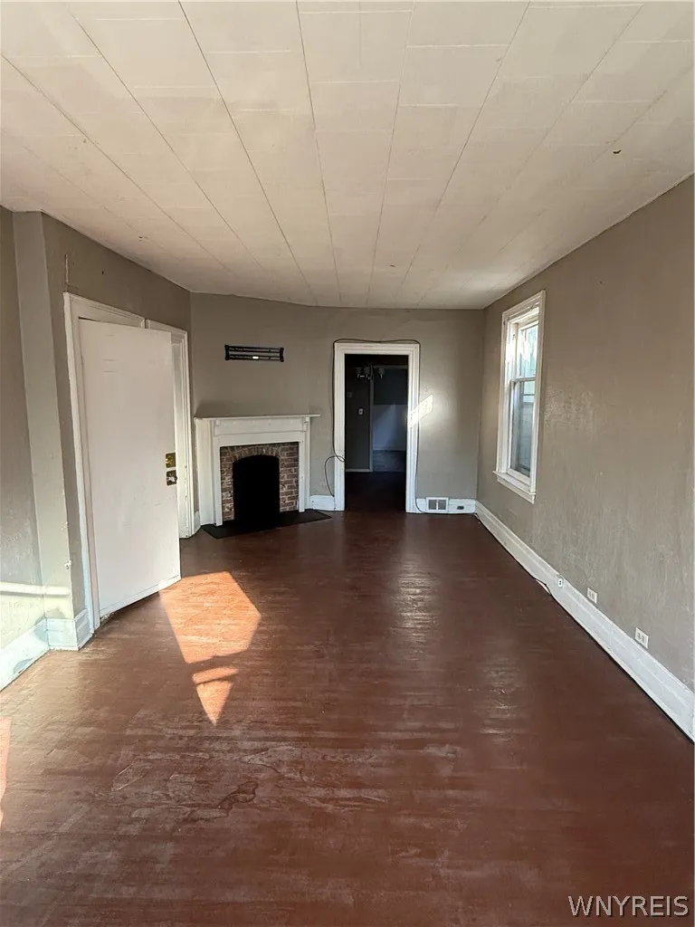 315 Grant Street, Buffalo, New York 14213, Buffalo, New York 14213, 6 Bedroom Bedrooms, ,2 BathroomBathrooms,Residential,For Sale,315 Grant Street, Buffalo, New York 14213,0,B1719246