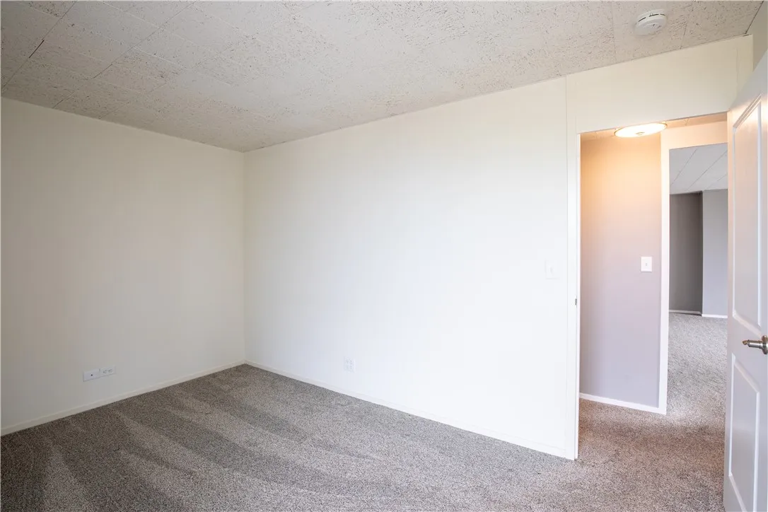 5854 Main Street 501, Amherst, New York 14221, Amherst, New York 14221, 2 Bedroom Bedrooms, 6 Room Rooms,1 BathroomBathrooms,Residential,For Sale,5854 Main Street 501, Amherst, New York 14221,0,R1719088