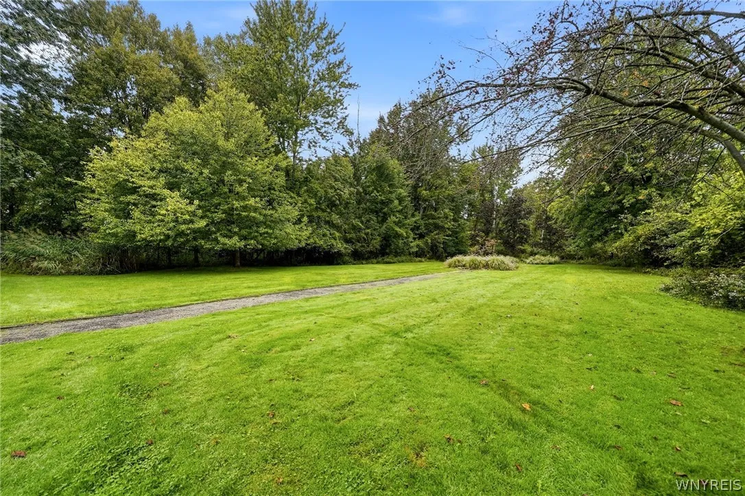 178 Golden Pheasant Drive, Amherst, New York 14068, Amherst, New York 14068, 4 Bedroom Bedrooms, 11 Room Rooms,2 BathroomBathrooms,Residential,For Sale,178 Golden Pheasant Drive, Amherst, New York 14068,0,B1719049
