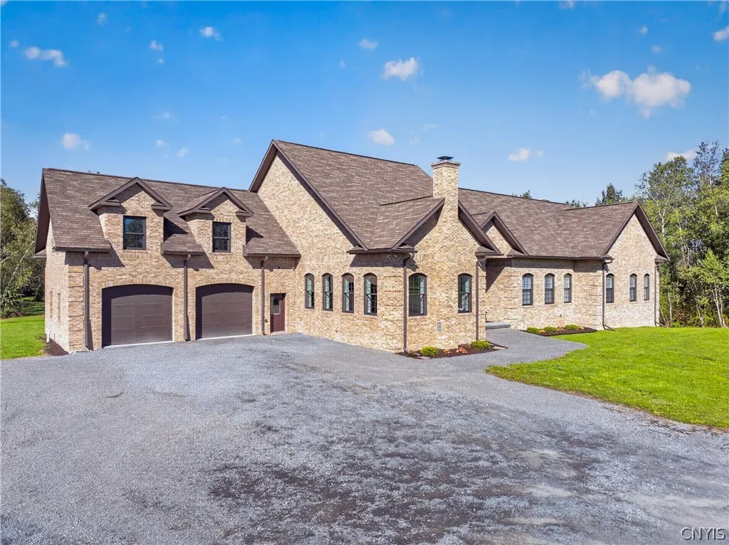 6701 Sutliff Road, Whitestown, New York 13492, Whitestown, New York 13492, 5 Bedroom Bedrooms, 20 Room Rooms,4 BathroomBathrooms,Residential,For Sale,6701 Sutliff Road, Whitestown, New York 13492,0,S1713427