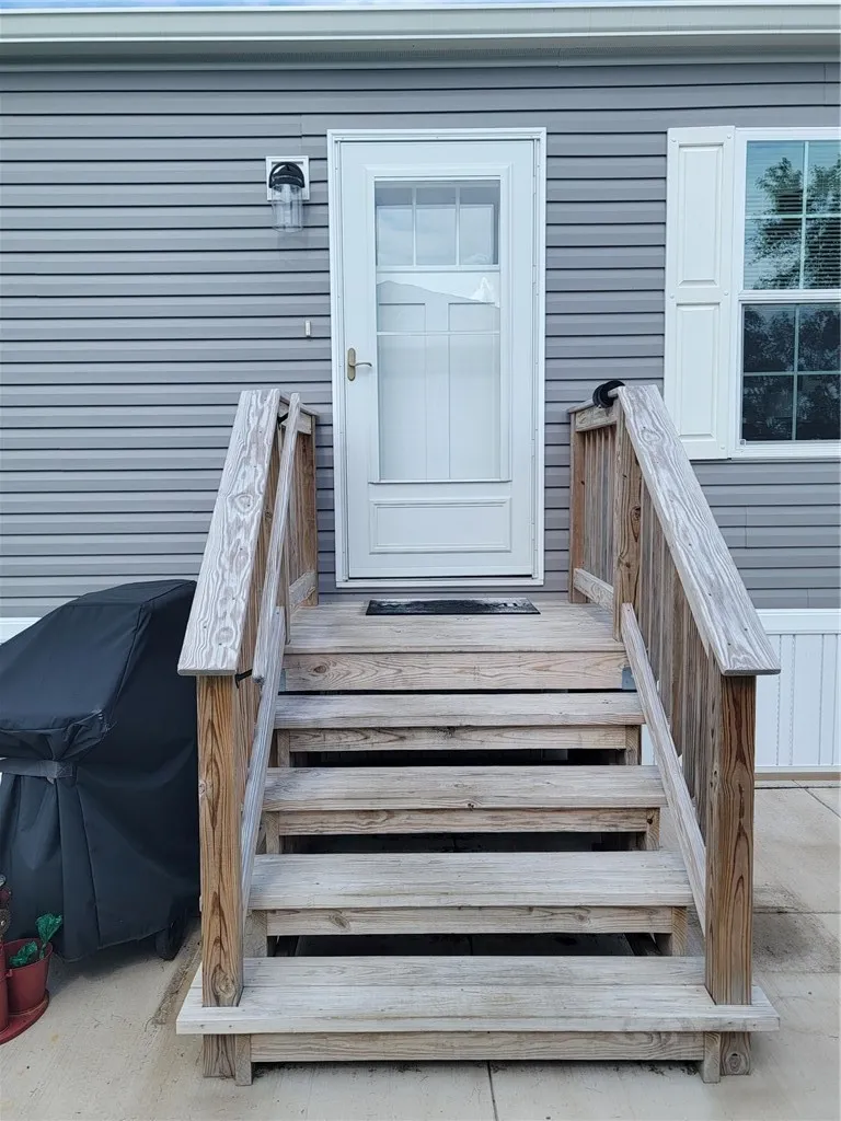 115 Briarwood Drive, Brutus, New York 13166, Brutus, New York 13166, 2 Bedroom Bedrooms, 4 Room Rooms,2 BathroomBathrooms,Residential,For Sale,115 Briarwood Drive, Brutus, New York 13166,0,R1719319
