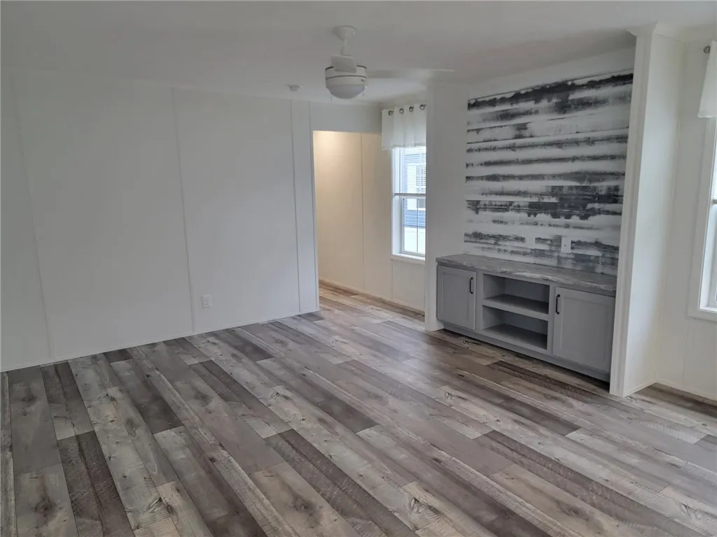 115 Briarwood Drive, Brutus, New York 13166, Brutus, New York 13166, 2 Bedroom Bedrooms, 4 Room Rooms,2 BathroomBathrooms,Residential,For Sale,115 Briarwood Drive, Brutus, New York 13166,0,R1719319