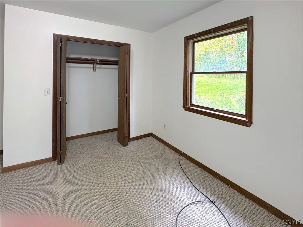 55 White Street, Kirkland, New York 13323, Kirkland, New York 13323, 2 Bedroom Bedrooms, 5 Room Rooms,1 BathroomBathrooms,Residential Lease,For Rent,55 White Street, Kirkland, New York 13323,0,S1719314